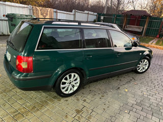 Volkswagen Passat foto 4