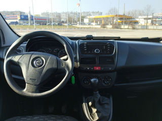 Opel Combo foto 4