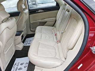 Lincoln MKZ foto 12