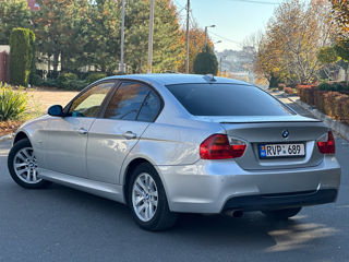 BMW 3 Series foto 4