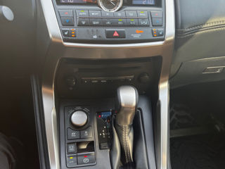 Lexus NX Series foto 4