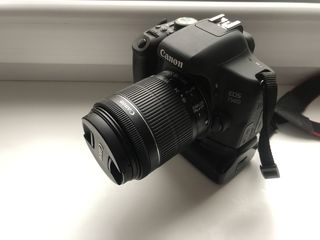 Фотоаппарат Canon 750D KIT + ручка GRIP + вспышка + еще аксессуары. foto 1
