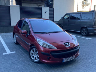 Peugeot 207 foto 3