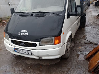 Ford Tranzit foto 2