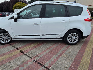 Renault Grand Scenic foto 5