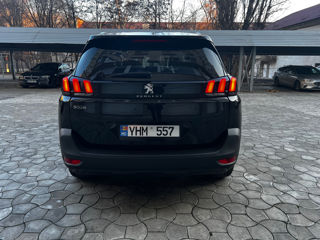 Peugeot 5008 foto 5