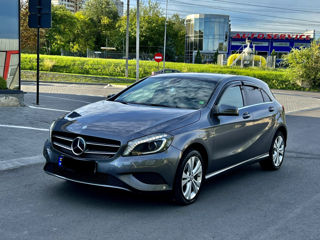 Mercedes A-Class foto 1