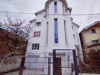 Apartament cu 2 camere, 74 m², Telecentru, Chișinău foto 1