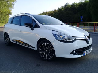 Renault Clio foto 1