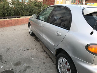 Daewoo Lanos foto 4