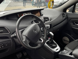 Renault Grand Scenic foto 11