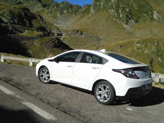 Chevrolet Volt foto 8