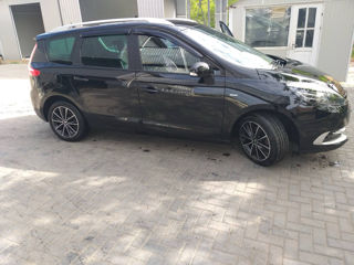 Renault Grand Scenic foto 4