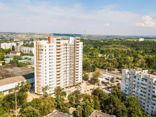 Apartament cu 2 camere, 72 m², Botanica, Chișinău foto 8