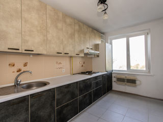 Apartament cu 3 camere, 72 m², Râșcani, Chișinău foto 1