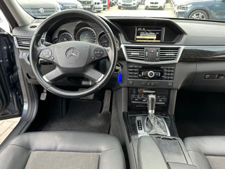 Mercedes E-Class foto 8