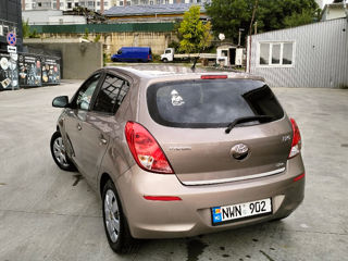 Hyundai i20 foto 5