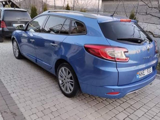 Renault Megane foto 2