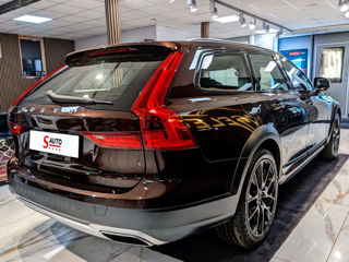 Volvo V90 Cross Country foto 3