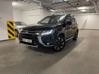 Mitsubishi Outlander foto 10