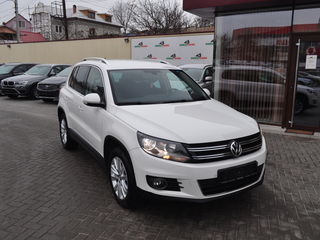 Volkswagen Tiguan foto 1