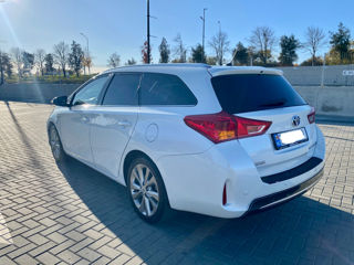 Toyota Auris foto 3