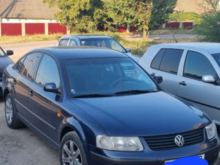 Volkswagen Passat foto 2