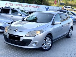 Renault Megane foto 2