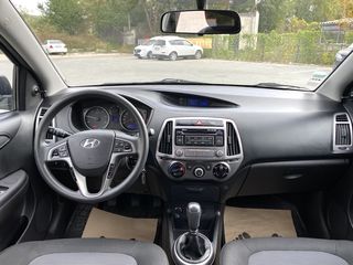 Hyundai i20 foto 6