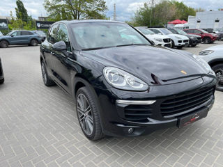 Porsche Cayenne foto 2