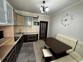 Apartament cu 2 camere, 76 m², Râșcani, Chișinău foto 8