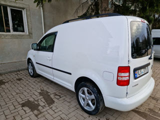 Volkswagen Caddy foto 1