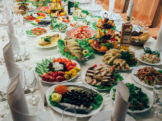 Petreceri festive la preturi speciale.Servicii catering. foto 5