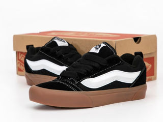 Vans KNU Skool Black Gum Unisex foto 5