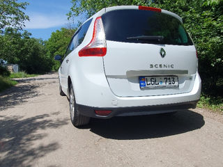 Renault Grand Scenic foto 4