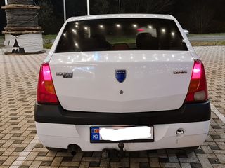 Dacia Logan foto 4