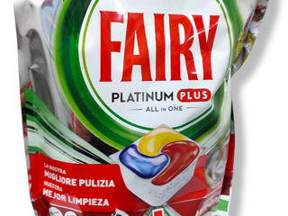 Fairy Platinum PLUS capsule pentru masina de spălat vase , 47 spălări