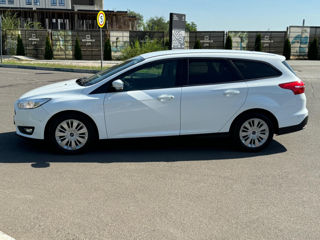 Ford Focus foto 2