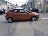 Ford Fiesta foto 5