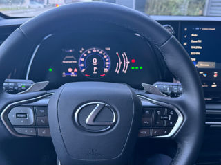 Lexus RX Series foto 10