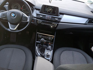 BMW 2 Series Active Tourer foto 6