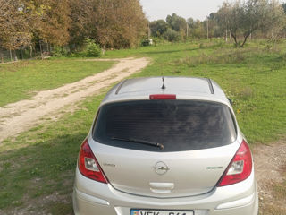 Opel Corsa foto 7