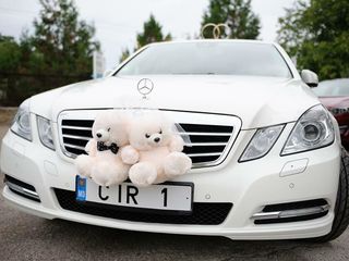 Luna Octombrie-reducere! Mercedes W212 alb exclusiv (nr.CIR 1),salon deschis! - 15 €/ora, 69 €/zi фото 6