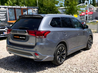 Mitsubishi Outlander foto 5