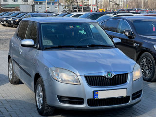 Skoda Fabia фото 4