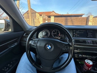 BMW 7 Series foto 6