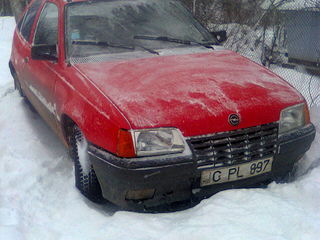 Opel Kadett foto 1