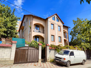 Apartament cu 3 camere, 85 m², Buiucani, Chișinău