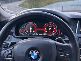 BMW 5 Series foto 3