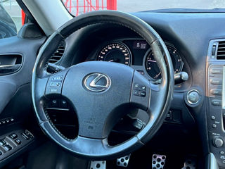 Lexus IS Series foto 9